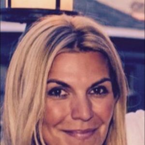 Meet your Posher, Marie-claude